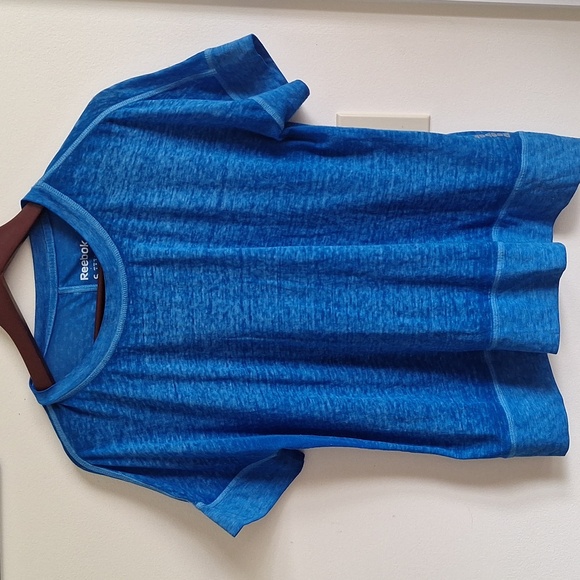 3/$20 Reebok Excersise 2-Top Bundle Size S/M - Picture 14 of 16